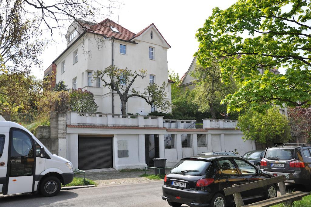 Lida Guest House Prague Extérieur photo